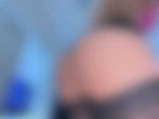ScarletAndTom's Live Sex Cam Show