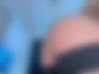 ScarletAndTom's Live Sex Cam Show
