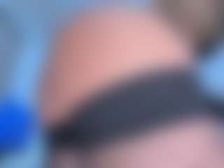 ScarletAndTom's Live Sex Cam Show