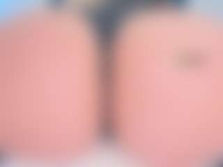 ScarletAndTom's Live Sex Cam Show