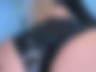 ScarletAndTom's Live Sex Cam Show