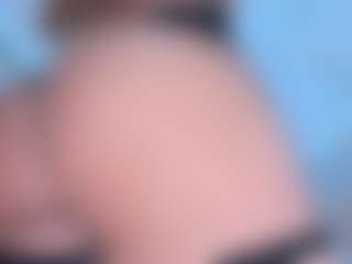 ScarletAndTom's Live Sex Cam Show
