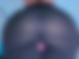ScarletAndTom's Live Sex Cam Show