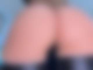 ScarletAndTom's Live Sex Cam Show