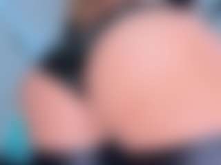 Live cam show with ScarletAndTom - Ass Bouncing on slutload