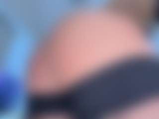 ScarletAndTom's Live Sex Cam Show