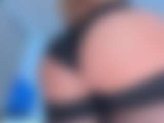 ScarletAndTom's Live Sex Cam Show