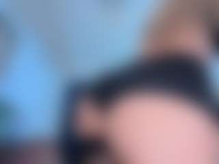 ScarletAndTom's Live Sex Cam Show
