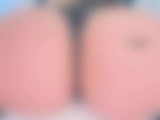 ScarletAndTom's Live Sex Cam Show