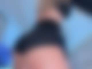 ScarletAndTom's Live Sex Cam Show