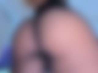 Live cam show with ScarletAndTom - Foot Fetish on SpankPalCams