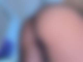 ScarletAndTom's Live Sex Cam Show
