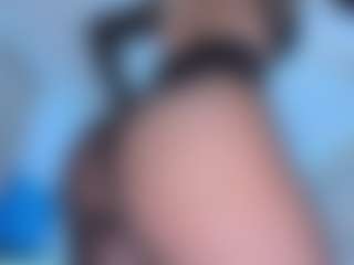 Live cam show with ScarletAndTom - BBW on luckytryst.com