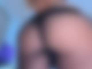 Live cam show with ScarletAndTom - Big Ass on MyBangCams