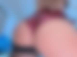 Live cam show with ScarletAndTom - Blonde Hair on nudelive.tv