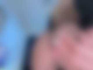 Live cam show with ScarletAndTom - Erotic Dance on AdultVida.com