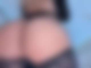 Live cam show with ScarletAndTom - Cuckold on Camiplay Live