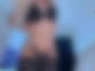 Live cam show with ScarletAndTom - Cock Rating on liverealitysex.com