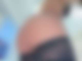 Live cam show with ScarletAndTom - HD on StripNow