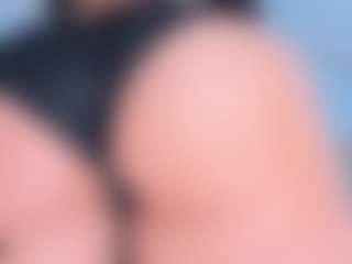 Live cam show with ScarletAndTom - Strip on Free Soda