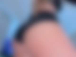 Live cam show with ScarletAndTom - Dom on camwithhim.com