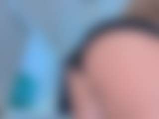 ScarletAndTom's Live Sex Cam Show