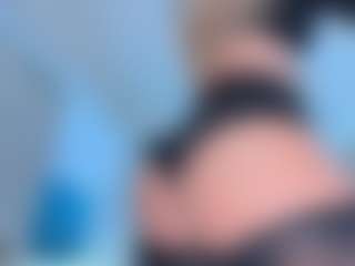 Scarletthegoddess's Live Sex Cam Show