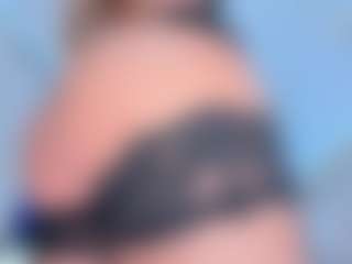 Live cam show with Scarletthegoddess - Bald on Camsoda