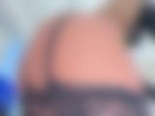 Live cam show with Scarletthegoddess - BBW on Camsoda