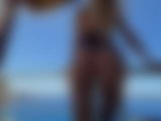 Live cam show with Scarletthegoddess - Gym on liverealitysex.com