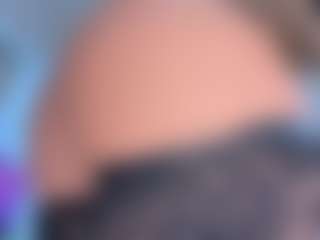 Live cam show with Scarletthegoddess - Foot Fetish Blonde Hair on CamClone