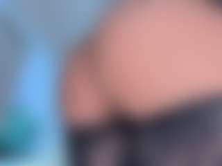 Live cam show with Scarletthegoddess - BBW on chickslive.net