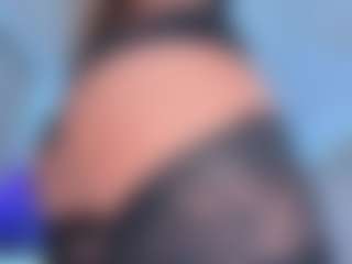 Live cam show with Scarletthegoddess - Fingers on Camsoda