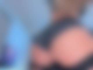 Live cam show with Scarletthegoddess - Shaved Pussy on nudelive.tv