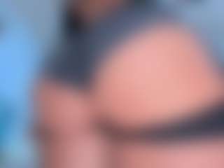 Live cam show with Scarletthegoddess - Cock Rating on Camiplay Live