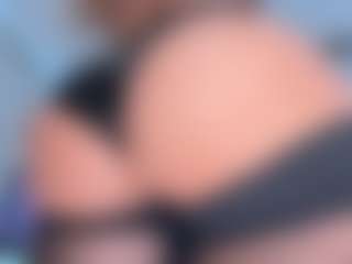 Live cam show with Scarletthegoddess - Orgasm on CamSodaAdn