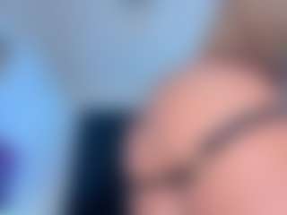 Live cam show with Scarletthegoddess - BBW on CamClone