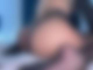 Live cam show with Scarletthegoddess - Athletic on camwithhim.com