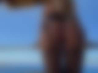 Live cam show with Scarletthegoddess - Domination on Big Tits