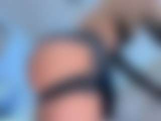 Live cam show with Scarletthegoddess - Blonde Hair on boobsie.com