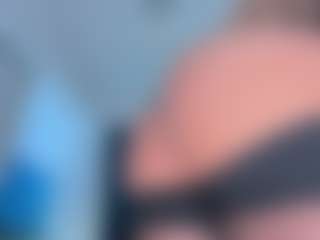 Live cam show with Scarletthegoddess - Canadian on Mixed Magazine Live | united states
