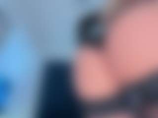 Live cam show with Scarletthegoddess - White Blonde Hair on Camsoda | united states