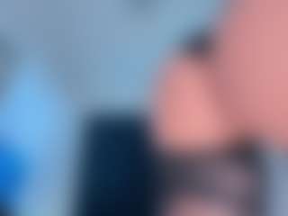 Live cam show with Scarletthegoddess - Shaved Pussy on Camsoda
