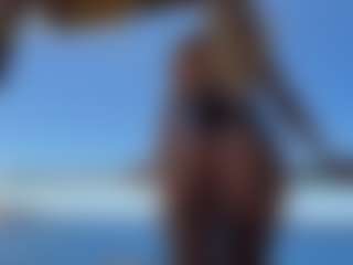 Live cam show with Scarletthegoddess - Athletic Asshole on StripNow