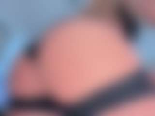 Live cam show with Scarletthegoddess - BBW on Dolls Live