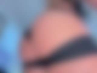 Live cam show with Scarletthegoddess - Mistress Curvy on Camsoda