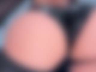 Live cam show with Scarletthegoddess - Fingers on CamClone