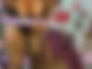 Live cam show with alesyahampton - Dildo on crypto-cams