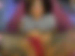 Live cam show with alesyahampton - Ebony on camwithhim.com | colombia