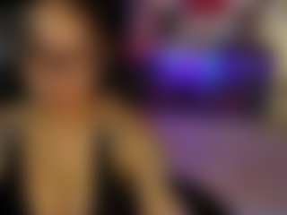 Live cam show with alesyahampton - Ebony on Taboo Cams XXX | colombia